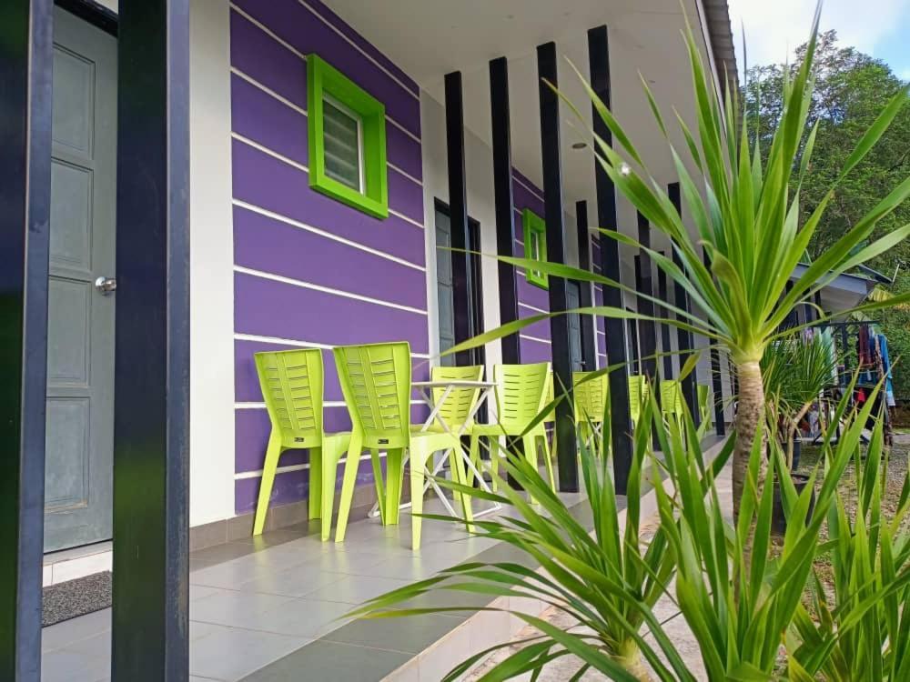 D' Surya Lavender Inn Pantai Cenang  Buitenkant foto